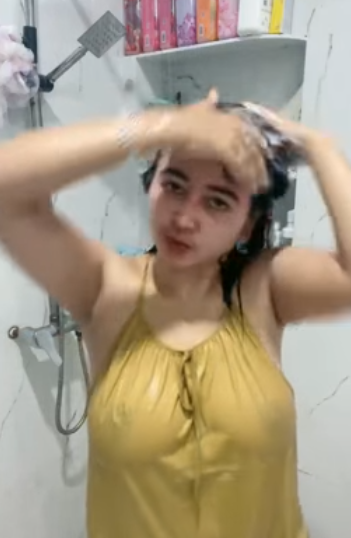 Viral Selebgram Indo Hot Mandi Bugil